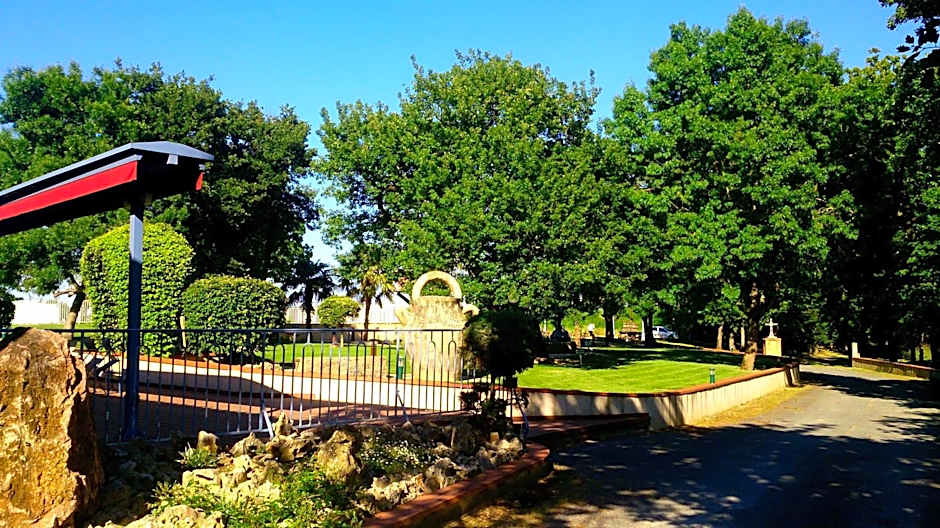 Les Ecuries de la Tour