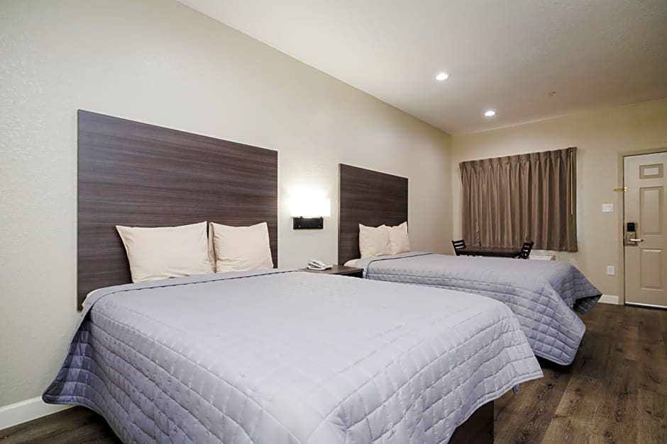 Winchester Inn and Suites Humble/IAH/North Houston