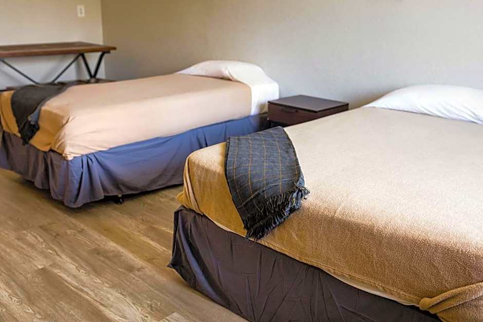 Harmony Inn and Suites