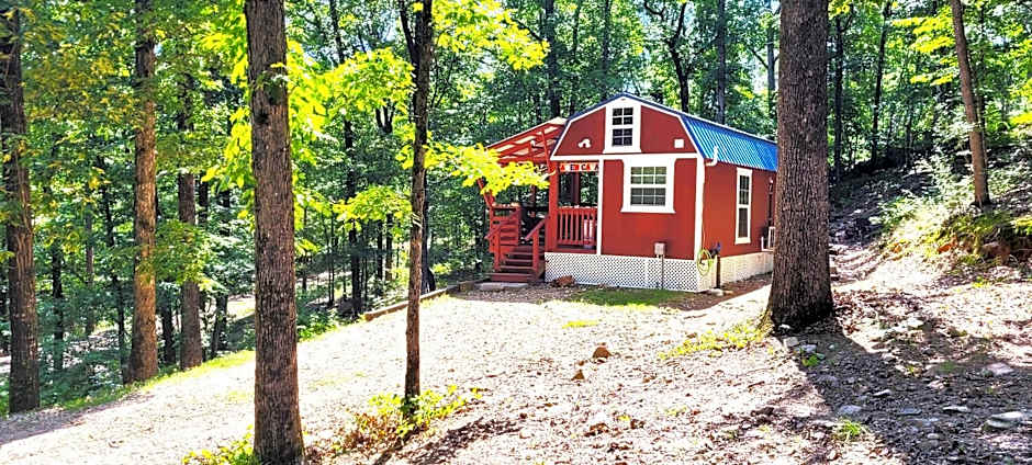 The Americana - Parker Creek Bend Cabins