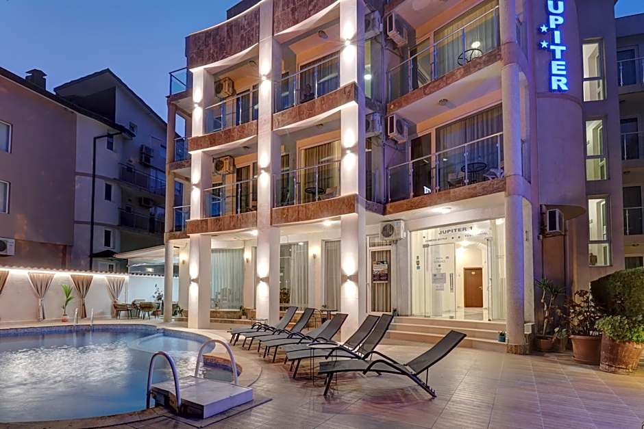 Jupiter 1 Family Hotel