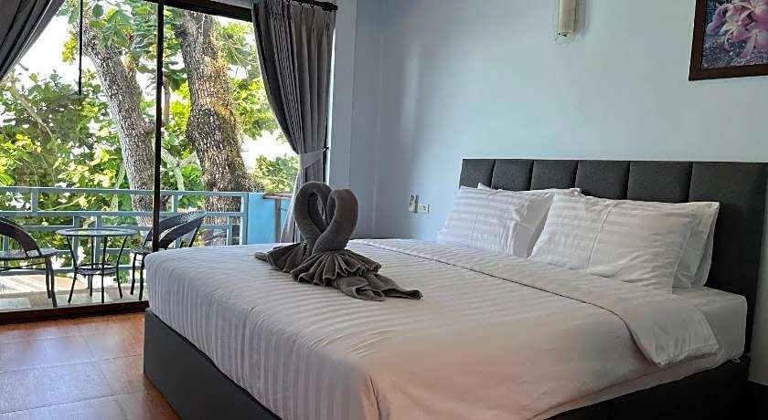 Bamboo @ Koh Chang Resort & Restaurant