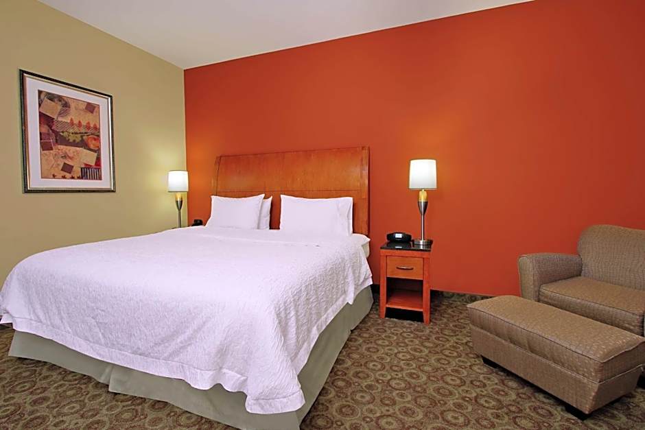 Hampton Inn By Hilton & Suites Buffalo