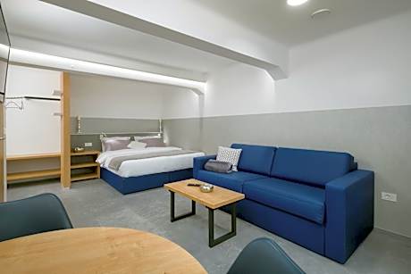 Premium Studio with Terrace (#2)