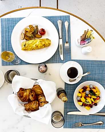 The Dalmar, Fort Lauderdale, a Tribute Portfolio Hotel