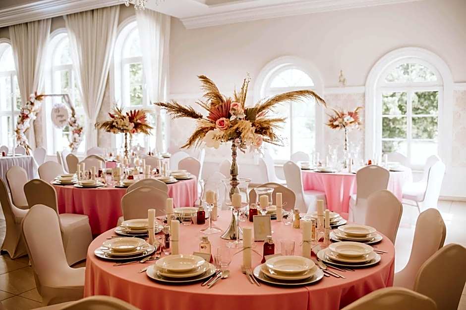 Hotel Nadodrzański Dwór - Nowa Sól