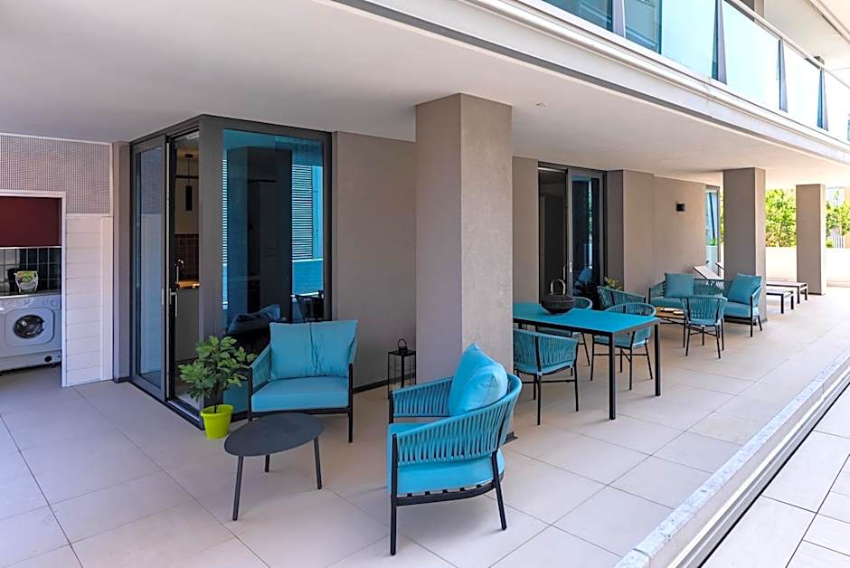 Aparthotel Zefiro com design, large terrace, bike, near beach and thermal