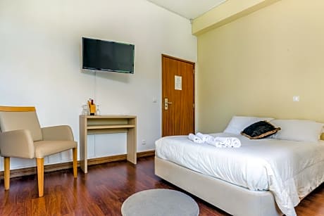 Double Room with Balcony - Disability Access