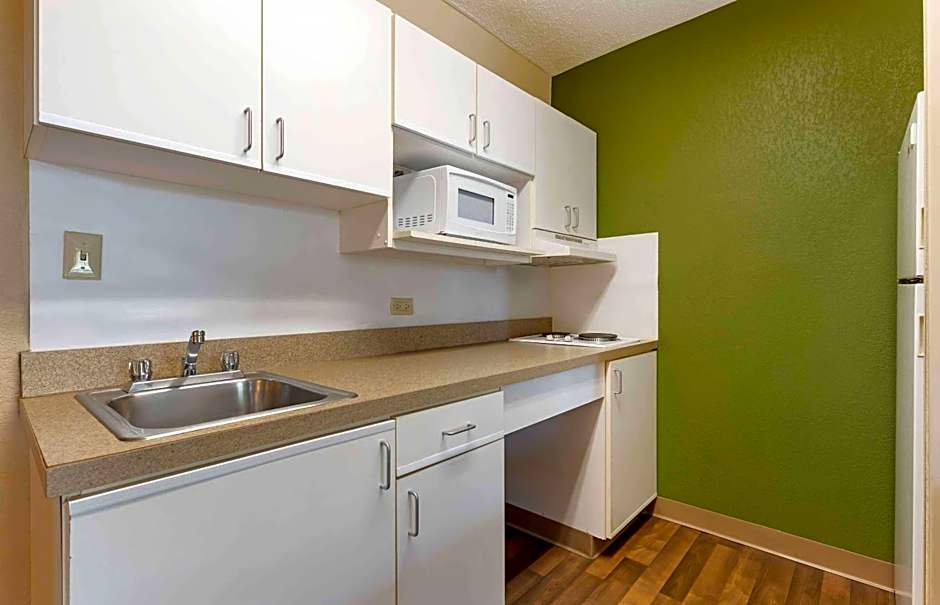 Extended Stay America Select Suites - Chicago - Rolling Meadows