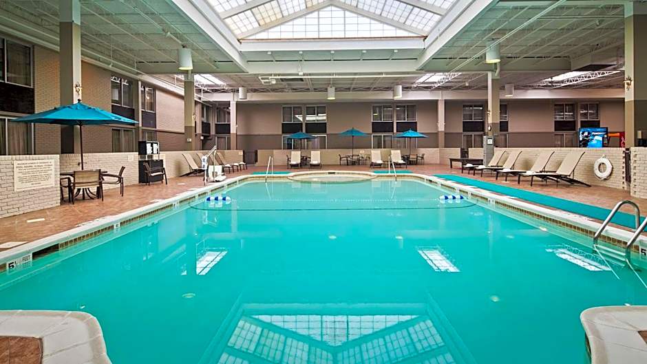 Best Western Plus Kingston Hotel And Conference Center
