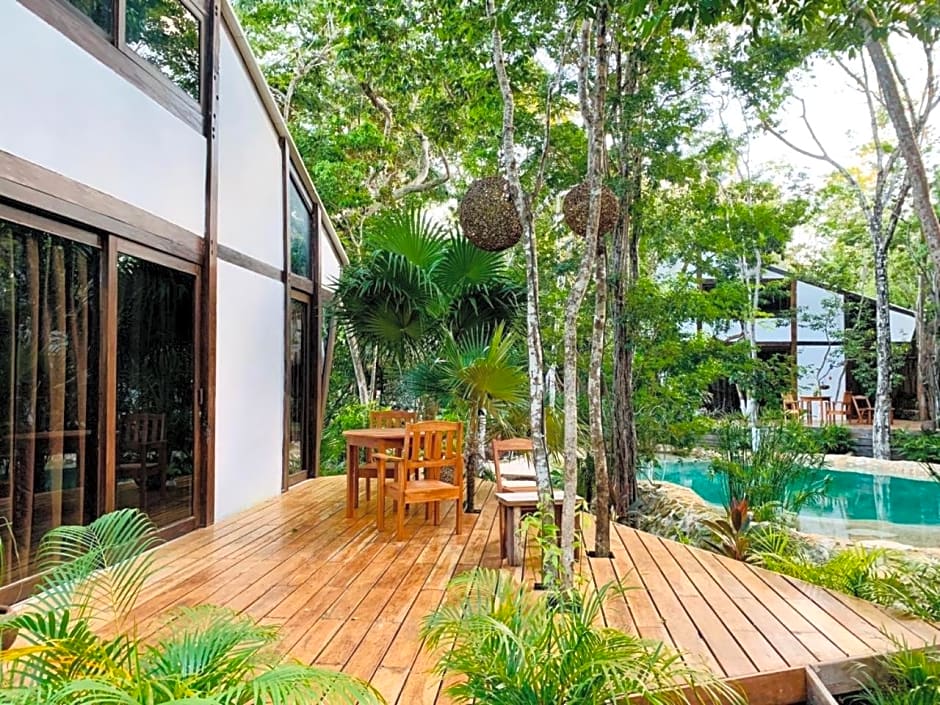 Nahouse Jungle Lodges