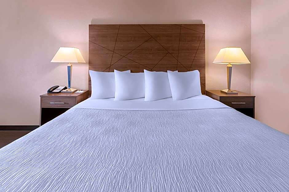 Wingate by Wyndham Troy