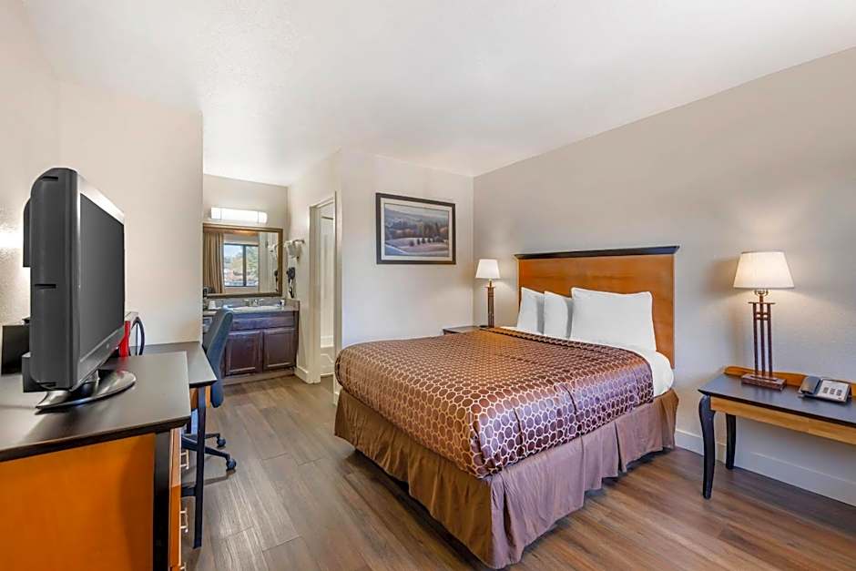 Rodeway Inn At Nevada State Capitol