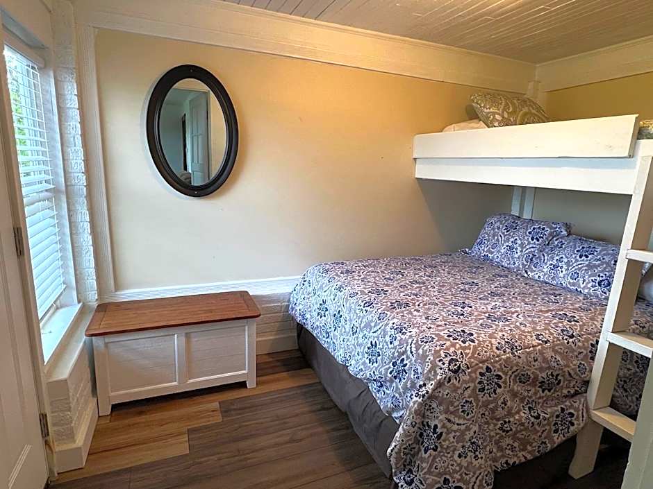 Kozy Haven Log Cabin Rentals