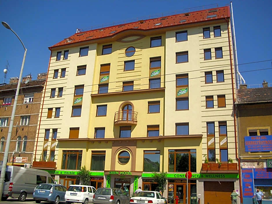 Green Hotel Budapest