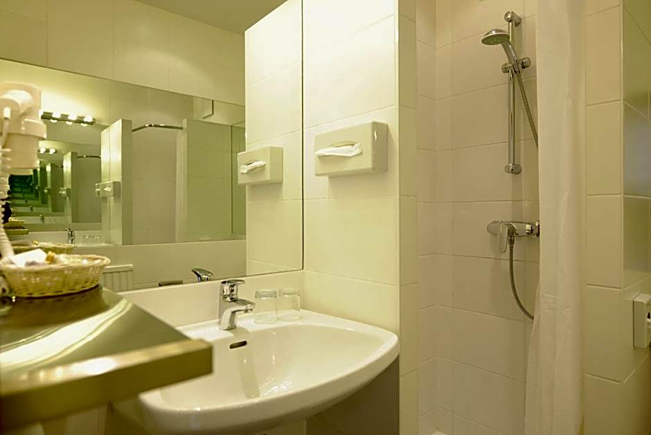 Seewirt & Haus Attila