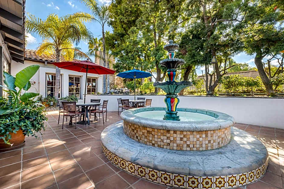 Best Western Plus Hacienda Suites-Old Town