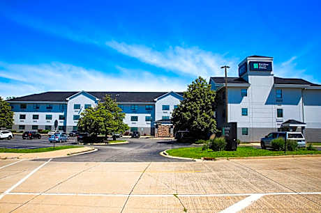 MainStay Suites Chicago Hillside