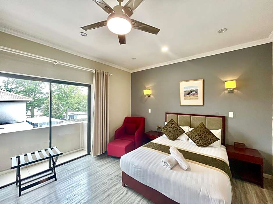 Azinnia Rivonia Guest House