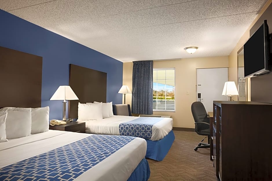 Days Inn & Suites by Wyndham Cherry Hill - Philadelphia