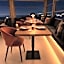 Sun Rocks Boutique Hotel - Caldera View Suites & Sunset Dining Experience