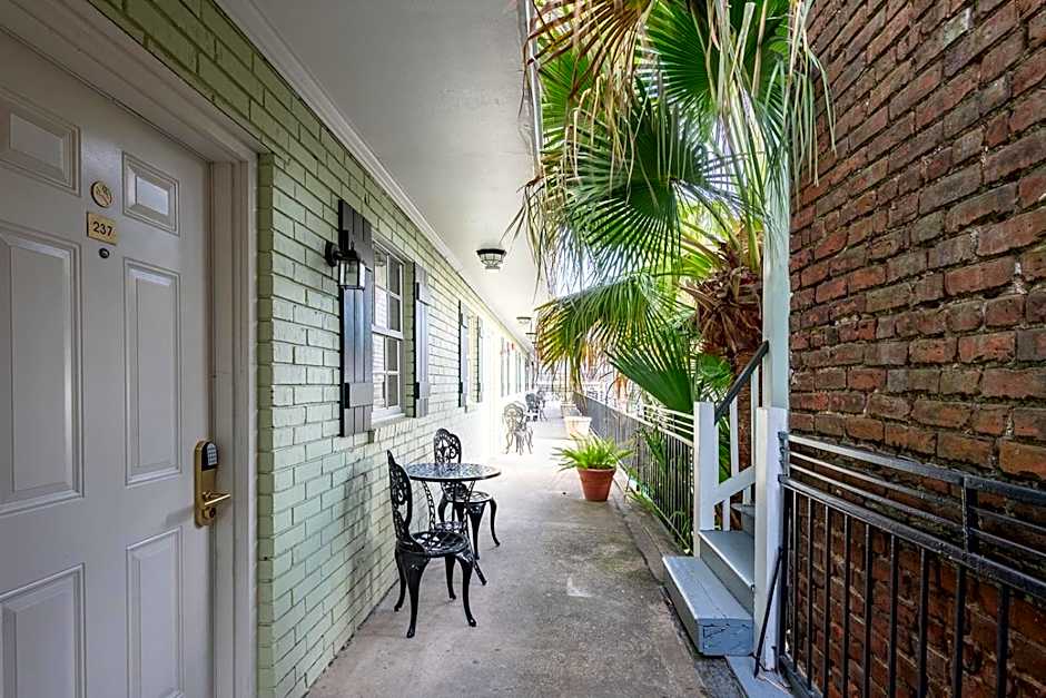 French Quarter Suites Hotel