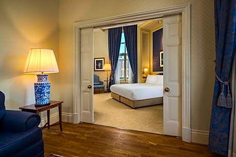 One-Bedroom Suite with City View
