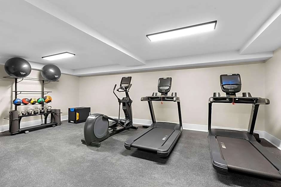 Latitude Suites Tinton Falls Eatontown - BW Premier Collection