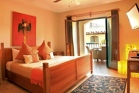 Superior King Studio - Non-Smoking