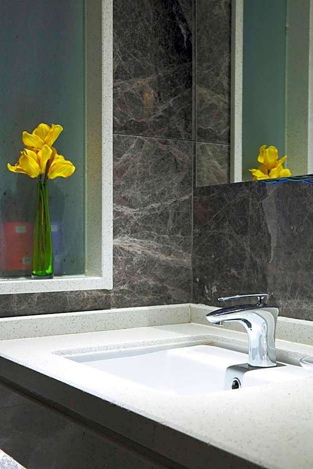 Paco Hotel Guangzhou Dongfeng Road Branch