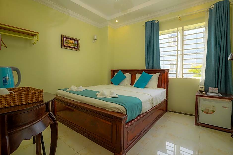 AHHA Boutique Kampot