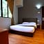 OYO 1230 Zen Zeng Budget Hotel