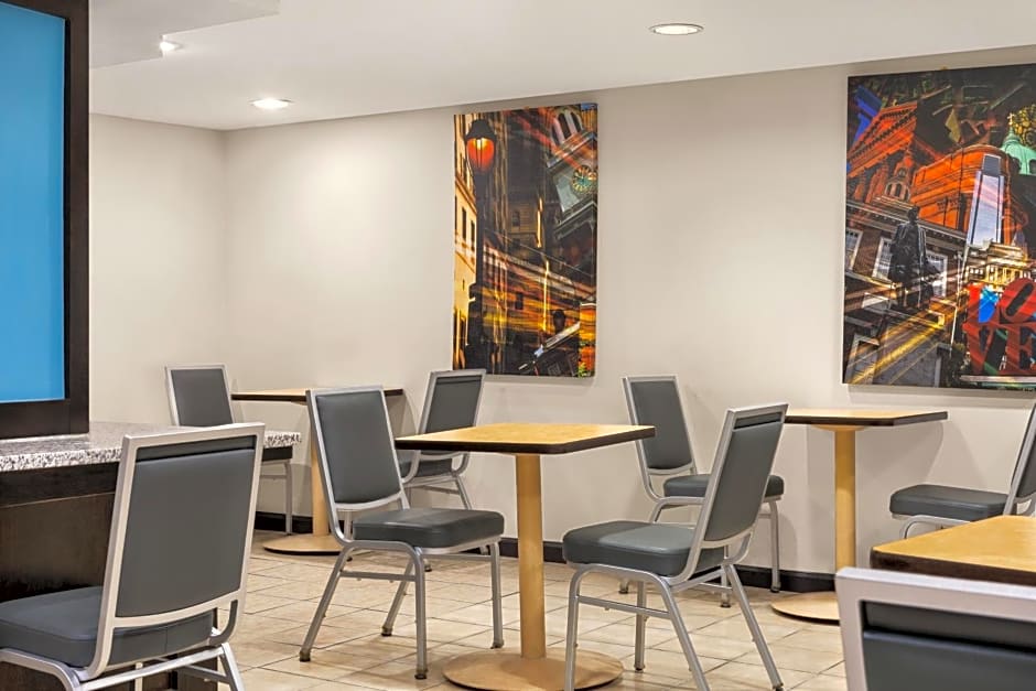 Days Inn by Wyndham Philadelphia Convention Center