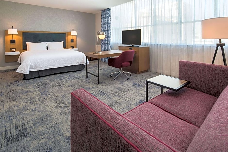 Hampton Inn And Suites By Hilton Portland-Pearl District