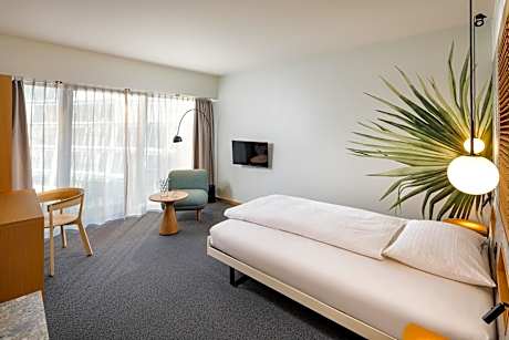 Single Room with Garden View