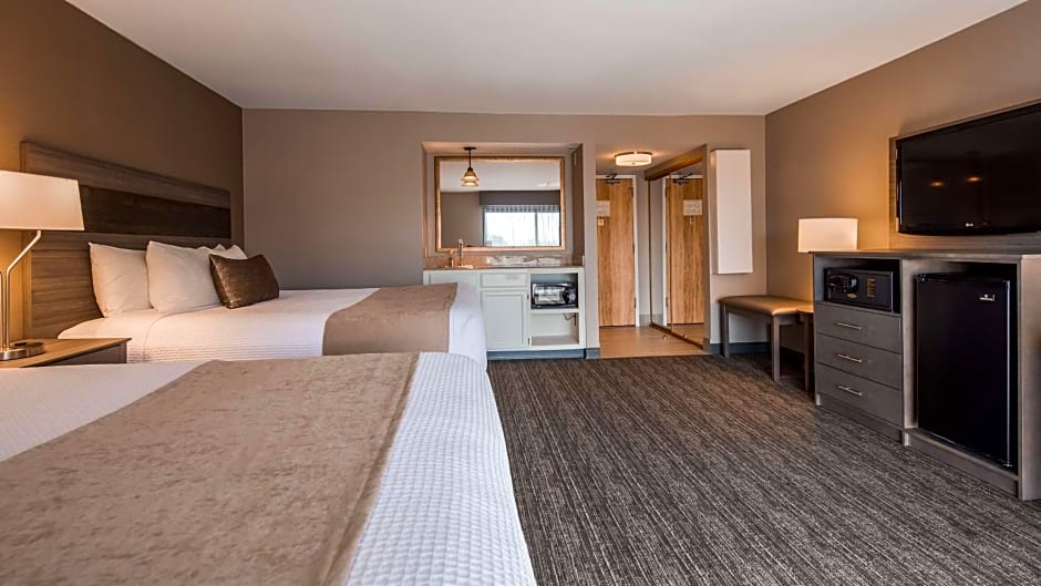 Best Western Plus Executive Inn