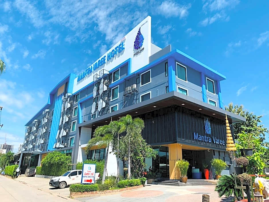 Mantra Varee Hotel
