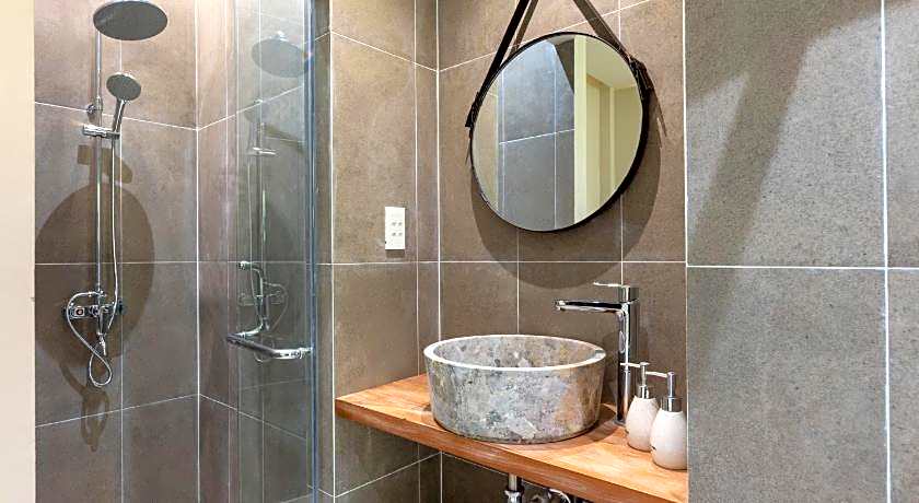 Vaia Hoi An Boutique Hotel