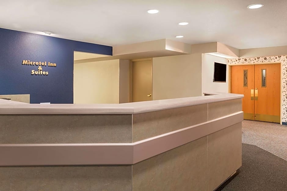 Microtel Inn & Suites by Wyndham Sainte Genevieve