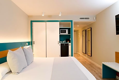 Double Room with Pool View