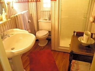 Stouffermill Bed & Breakfast