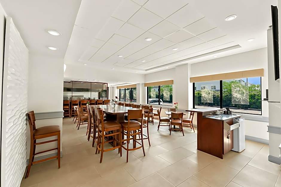 Sonesta Essential Atlantic City West
