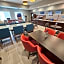 Holiday Inn Express Hotel & Suites Cincinnati-Blue Ash By IHG