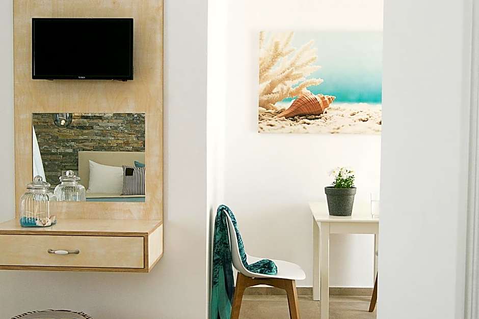 Anatoli Luxury Studios & Suites