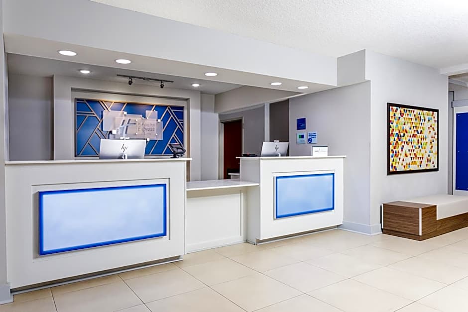 Holiday Inn Express & Suites Jacksonville - Atlantic Beach by IHG