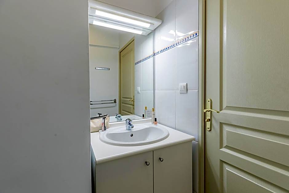 Appart'City Classic Marseille Aéroport - Vitrolles