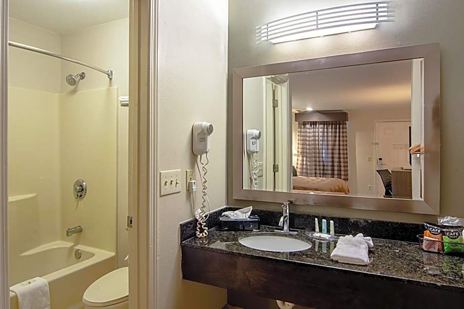 Quality Inn Lagrange East I-85