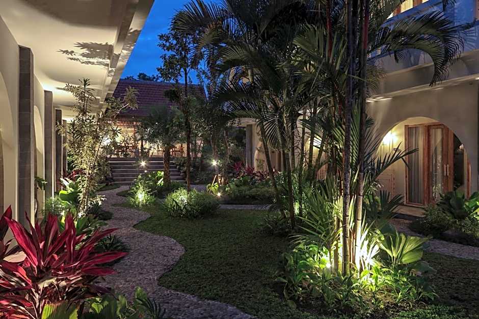 MAHALONA BALI STAY
