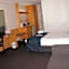 Sandown Regency Hotel & Apartments