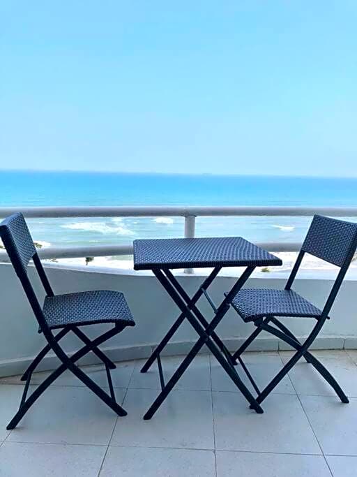 Sexto piso y vista al mar